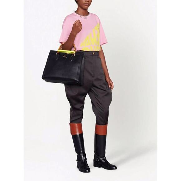 NWT Gucci Lemon Gucci print T-shirt Size XXS Pink - Picture 3 of 16